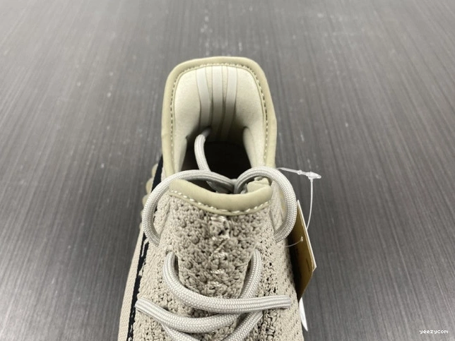 HP7870 Black V2 Yeezy Boost Beige Adidas 350 1212